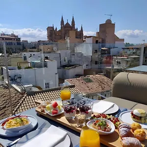 **** Hotel Puro Oasis Urbano Spanien